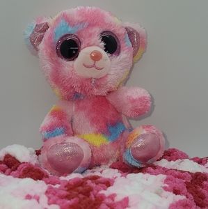 Bear Lovie
